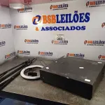 LOTE 200 - 01 GAVETA PARA CAIXA E 01 RING LIGHT. (NO ESTADO) ATENÇÃO! FAZER A VISITAÇÃO ANTES DE ARREMATAR, NÃO SABEMOS SE FUNCIONA. LEILÃO NÃO TEM GARANTIA E NEM DEVOLUÇÃO, SUJEITO A POSSÍVEIS AVARIAS VISÍVEIS/OCULTAS E/OU AUSÊNCIA DE COMPONENTES.