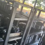LOTE 209 - ESTANTE INOX. (NO ESTADO, NÃO SABEMOS SE FUNCIONA. LEILÃO NÃO TEM GARANTIA E NEM DEVOLUÇÃO).