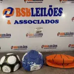 LOTE 407 - 01 BOLA DE BASQUETE E 02 BOLAS DE FUTEBOL. (NO ESTADO) ATENÇÃO! FAZER A VISITAÇÃO ANTES DE ARREMATAR, NÃO SABEMOS SE FUNCIONA. LEILÃO NÃO TEM GARANTIA E NEM DEVOLUÇÃO, SUJEITO A POSSÍVEIS AVARIAS VISÍVEIS/OCULTAS E/OU AUSÊNCIA DE COMPONENTES.