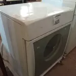 LOTE 523 - 01 SECADORA DE ROUPAS MARCA BRASTEMP 220V. (NO ESTADO) ATENÇÃO! FAZER A VISITAÇÃO ANTES DE ARREMATAR, NÃO SABEMOS SE FUNCIONA. LEILÃO NÃO TEM GARANTIA E NEM DEVOLUÇÃO, SUJEITO A POSSÍVEIS AVARIAS VISÍVEIS/OCULTAS E/OU AUSÊNCIA DE COMPONENTES.