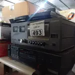 LOTE 493 - 01 RECEIVER, 01 TAPE DECK E 02 GRAVADORES. (NO ESTADO) ATENÇÃO! FAZER A VISITAÇÃO ANTES DE ARREMATAR, NÃO SABEMOS SE FUNCIONA. LEILÃO NÃO TEM GARANTIA E NEM DEVOLUÇÃO, SUJEITO A POSSÍVEIS AVARIAS VISÍVEIS/OCULTAS E/OU AUSÊNCIA DE COMPONENTES.