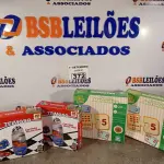 LOTE 372 - 02 BONECOS JOÃO TEIMOSO E 02 JOGOS DESCOBRINDO A MATEMÁTICA. (NO ESTADO) ATENÇÃO! FAZER A VISITAÇÃO ANTES DE ARREMATAR, NÃO SABEMOS SE FUNCIONA. LEILÃO NÃO TEM GARANTIA E NEM DEVOLUÇÃO, SUJEITO A POSSÍVEIS AVARIAS VISÍVEIS/OCULTAS E/OU AUSÊNCIA DE COMPONENTES.