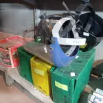 LOTE 572 - 01 LOTE COM VÁRIAS ESPIRAIS PARA ENCADERNAÇÃO E MARCAS DE PROTEÇÃO MARCAS E MODELOS DIVERSOS. (NO ESTADO) ATENÇÃO! FAZER A VISITAÇÃO ANTES DE ARREMATAR, NÃO SABEMOS SE FUNCIONA. LEILÃO NÃO TEM GARANTIA E NEM DEVOLUÇÃO, SUJEITO A POSSÍVEIS AVARIAS VISÍVEIS/OCULTAS E/OU AUSÊNCIA DE COMPONENTES.