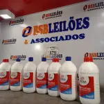 LOTE 575 - 04 LITROS DE SOLUÇÃO PREPARADORA E 03 FRASCOS DE ADESIVO PLÁSTICO PARA TUBOS E CONEXÕES DE PVC RÍGIDO 850G. (NO ESTADO) ATENÇÃO! FAZER A VISITAÇÃO ANTES DE ARREMATAR, NÃO SABEMOS SE FUNCIONA. LEILÃO NÃO TEM GARANTIA E NEM DEVOLUÇÃO, SUJEITO A POSSÍVEIS AVARIAS VISÍVEIS/OCULTAS E/OU AUSÊNCIA DE COMPONENTES.