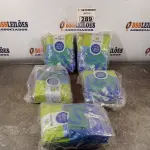 LOTE 289 - 05 PACOTES DE LUVAS DE LÁTEX SILVER TAMANHO “P”. (NO ESTADO) ATENÇÃO! FAZER A VISITAÇÃO ANTES DE ARREMATAR, NÃO SABEMOS SE FUNCIONA. LEILÃO NÃO TEM GARANTIA E NEM DEVOLUÇÃO, SUJEITO A POSSÍVEIS AVARIAS VISÍVEIS/OCULTAS E/OU AUSÊNCIA DE COMPONENTES.