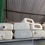 LOTE 497 - 06 CAIXAS DE DESCARGA COM AVARIAS. (NO ESTADO) ATENÇÃO! FAZER A VISITAÇÃO ANTES DE ARREMATAR, NÃO SABEMOS SE FUNCIONA. LEILÃO NÃO TEM GARANTIA E NEM DEVOLUÇÃO, SUJEITO A POSSÍVEIS AVARIAS VISÍVEIS/OCULTAS E/OU AUSÊNCIA DE COMPONENTES.
