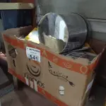 LOTE 541 - 01 LOTE COM VÁRIAS PELÍCULAS, ETIQUETAS ADESIVAS E 01 LIXEIRA. (NO ESTADO) ATENÇÃO! FAZER A VISITAÇÃO ANTES DE ARREMATAR, NÃO SABEMOS SE FUNCIONA. LEILÃO NÃO TEM GARANTIA E NEM DEVOLUÇÃO, SUJEITO A POSSÍVEIS AVARIAS VISÍVEIS/OCULTAS E/OU AUSÊNCIA DE COMPONENTES.