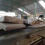 LOTE 477 - 01 LOTE COM VÁRIAS PEÇAS DE MOVEIS DESMONTADAS. (NO ESTADO) ATENÇÃO! FAZER A VISITAÇÃO ANTES DE ARREMATAR, NÃO SABEMOS SE FUNCIONA. LEILÃO NÃO TEM GARANTIA E NEM DEVOLUÇÃO, SUJEITO A POSSÍVEIS AVARIAS VISÍVEIS/OCULTAS E/OU AUSÊNCIA DE COMPONENTES.