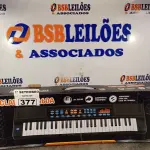 LOTE 377 - 01 TECLADO HS5460A. (NO ESTADO) ATENÇÃO! FAZER A VISITAÇÃO ANTES DE ARREMATAR, NÃO SABEMOS SE FUNCIONA. LEILÃO NÃO TEM GARANTIA E NEM DEVOLUÇÃO, SUJEITO A POSSÍVEIS AVARIAS VISÍVEIS/OCULTAS E/OU AUSÊNCIA DE COMPONENTES.