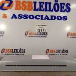 LOTE 311 - 01 IMPRESSORA PEMBROOK THERMAL LAMINATOR. (NO ESTADO) ATENÇÃO! FAZER A VISITAÇÃO ANTES DE ARREMATAR, NÃO SABEMOS SE FUNCIONA. LEILÃO NÃO TEM GARANTIA E NEM DEVOLUÇÃO, SUJEITO A POSSÍVEIS AVARIAS VISÍVEIS/OCULTAS E/OU AUSÊNCIA DE COMPONENTES.