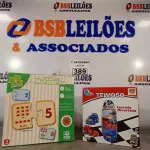 LOTE 389 - 01 BONECO JOÃO TEIMOSO E 01 JOGO DESCOBRINDO A MATEMÁTICA. (NO ESTADO) ATENÇÃO! FAZER A VISITAÇÃO ANTES DE ARREMATAR, NÃO SABEMOS SE FUNCIONA. LEILÃO NÃO TEM GARANTIA E NEM DEVOLUÇÃO, SUJEITO A POSSÍVEIS AVARIAS VISÍVEIS/OCULTAS E/OU AUSÊNCIA DE COMPONENTES.