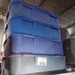 LOTE 573 - 04 CAIXAS MARMIBOX SENDO SÓ 01 COM TAMPA. (NO ESTADO) ATENÇÃO! FAZER A VISITAÇÃO ANTES DE ARREMATAR, NÃO SABEMOS SE FUNCIONA. LEILÃO NÃO TEM GARANTIA E NEM DEVOLUÇÃO, SUJEITO A POSSÍVEIS AVARIAS VISÍVEIS/OCULTAS E/OU AUSÊNCIA DE COMPONENTES.