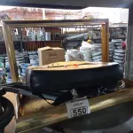 LOTE 550 - 01 MESA, 01 SUCATA DE ESTUFA E 01 MASSAGEADOR. (NO ESTADO) ATENÇÃO! FAZER A VISITAÇÃO ANTES DE ARREMATAR, NÃO SABEMOS SE FUNCIONA. LEILÃO NÃO TEM GARANTIA E NEM DEVOLUÇÃO, SUJEITO A POSSÍVEIS AVARIAS VISÍVEIS/OCULTAS E/OU AUSÊNCIA DE COMPONENTES.