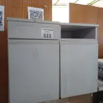 LOTE 533 - 01 MESA BAIXA E 02 ARMÁRIOS PORTA CPU. (NO ESTADO) ATENÇÃO! FAZER A VISITAÇÃO ANTES DE ARREMATAR, NÃO SABEMOS SE FUNCIONA. LEILÃO NÃO TEM GARANTIA E NEM DEVOLUÇÃO, SUJEITO A POSSÍVEIS AVARIAS VISÍVEIS/OCULTAS E/OU AUSÊNCIA DE COMPONENTES.