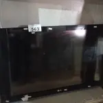 LOTE 563 - 01 TV MARCA LG PARA RETIRADA DE PEÇAS. (NO ESTADO) ATENÇÃO! FAZER A VISITAÇÃO ANTES DE ARREMATAR, NÃO SABEMOS SE FUNCIONA. LEILÃO NÃO TEM GARANTIA E NEM DEVOLUÇÃO, SUJEITO A POSSÍVEIS AVARIAS VISÍVEIS/OCULTAS E/OU AUSÊNCIA DE COMPONENTES.