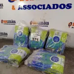 LOTE 571 - 05 PACOTES DE LUVAS DE LÁTEX SILVER TAMANHO “P”. (NO ESTADO) ATENÇÃO! FAZER A VISITAÇÃO ANTES DE ARREMATAR, NÃO SABEMOS SE FUNCIONA. LEILÃO NÃO TEM GARANTIA E NEM DEVOLUÇÃO, SUJEITO A POSSÍVEIS AVARIAS VISÍVEIS/OCULTAS E/OU AUSÊNCIA DE COMPONENTES.