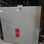 LOTE 452 - 02 TAMPOS DE MESA. (NO ESTADO) ATENÇÃO! FAZER A VISITAÇÃO ANTES DE ARREMATAR, NÃO SABEMOS SE FUNCIONA. LEILÃO NÃO TEM GARANTIA E NEM DEVOLUÇÃO, SUJEITO A POSSÍVEIS AVARIAS VISÍVEIS/OCULTAS E/OU AUSÊNCIA DE COMPONENTES.