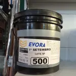 LOTE 500 - 01 BALDE DE GRAXA EVORA POLY EX NLGI:2 10 KG. (NO ESTADO) ATENÇÃO! FAZER A VISITAÇÃO ANTES DE ARREMATAR, NÃO SABEMOS SE FUNCIONA. LEILÃO NÃO TEM GARANTIA E NEM DEVOLUÇÃO, SUJEITO A POSSÍVEIS AVARIAS VISÍVEIS/OCULTAS E/OU AUSÊNCIA DE COMPONENTES.