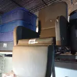 LOTE 574 - 01 POLTRONA PARA DESCANSO. (NO ESTADO) ATENÇÃO! FAZER A VISITAÇÃO ANTES DE ARREMATAR, NÃO SABEMOS SE FUNCIONA. LEILÃO NÃO TEM GARANTIA E NEM DEVOLUÇÃO, SUJEITO A POSSÍVEIS AVARIAS VISÍVEIS/OCULTAS E/OU AUSÊNCIA DE COMPONENTES.