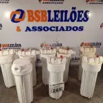LOTE 285 - 08 FILTROS PARA CAIXA D’AGUA TIPO CAVALETE. (NO ESTADO) ATENÇÃO! FAZER A VISITAÇÃO ANTES DE ARREMATAR, NÃO SABEMOS SE FUNCIONA. LEILÃO NÃO TEM GARANTIA E NEM DEVOLUÇÃO, SUJEITO A POSSÍVEIS AVARIAS VISÍVEIS/OCULTAS E/OU AUSÊNCIA DE COMPONENTES.