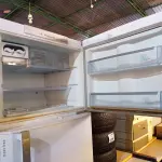 LOTE 274 - 01 GELADEIRA FROST FREE MARCA CONTINENTAL 220V. (NO ESTADO) ATENÇÃO! FAZER A VISITAÇÃO ANTES DE ARREMATAR, NÃO SABEMOS SE FUNCIONA. LEILÃO NÃO TEM GARANTIA E NEM DEVOLUÇÃO, SUJEITO A POSSÍVEIS AVARIAS VISÍVEIS/OCULTAS E/OU AUSÊNCIA DE COMPONENTES.