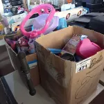 LOTE 471 - 01 LOTE COM VÁRIOS PATINETES E BRINQUEDOS COM AVARIAS. (NO ESTADO) ATENÇÃO! FAZER A VISITAÇÃO ANTES DE ARREMATAR, NÃO SABEMOS SE FUNCIONA. LEILÃO NÃO TEM GARANTIA E NEM DEVOLUÇÃO, SUJEITO A POSSÍVEIS AVARIAS VISÍVEIS/OCULTAS E/OU AUSÊNCIA DE COMPONENTES.