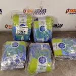 LOTE 355 - 05 PACOTES DE LUVAS DE LÁTEX SILVER TAMANHO “P”. (NO ESTADO) ATENÇÃO! FAZER A VISITAÇÃO ANTES DE ARREMATAR, NÃO SABEMOS SE FUNCIONA. LEILÃO NÃO TEM GARANTIA E NEM DEVOLUÇÃO, SUJEITO A POSSÍVEIS AVARIAS VISÍVEIS/OCULTAS E/OU AUSÊNCIA DE COMPONENTES.