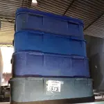 LOTE 573 - 04 CAIXAS MARMIBOX SENDO SÓ 01 COM TAMPA. (NO ESTADO) ATENÇÃO! FAZER A VISITAÇÃO ANTES DE ARREMATAR, NÃO SABEMOS SE FUNCIONA. LEILÃO NÃO TEM GARANTIA E NEM DEVOLUÇÃO, SUJEITO A POSSÍVEIS AVARIAS VISÍVEIS/OCULTAS E/OU AUSÊNCIA DE COMPONENTES.