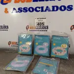 LOTE 405 - 05 BOIAS INFANTIL. (NO ESTADO) ATENÇÃO! FAZER A VISITAÇÃO ANTES DE ARREMATAR, NÃO SABEMOS SE FUNCIONA. LEILÃO NÃO TEM GARANTIA E NEM DEVOLUÇÃO, SUJEITO A POSSÍVEIS AVARIAS VISÍVEIS/OCULTAS E/OU AUSÊNCIA DE COMPONENTES.