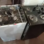 LOTE 519 - 02 FOGÕES MARCAS E MODELOS DIVERSOS COM AVARIAS. (NO ESTADO) ATENÇÃO! FAZER A VISITAÇÃO ANTES DE ARREMATAR, NÃO SABEMOS SE FUNCIONA. LEILÃO NÃO TEM GARANTIA E NEM DEVOLUÇÃO, SUJEITO A POSSÍVEIS AVARIAS VISÍVEIS/OCULTAS E/OU AUSÊNCIA DE COMPONENTES.