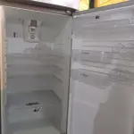 LOTE 446 - 01 GELADEIRA MARCA MABE 220V. (NO ESTADO) ATENÇÃO! FAZER A VISITAÇÃO ANTES DE ARREMATAR, NÃO SABEMOS SE FUNCIONA. LEILÃO NÃO TEM GARANTIA E NEM DEVOLUÇÃO, SUJEITO A POSSÍVEIS AVARIAS VISÍVEIS/OCULTAS E/OU AUSÊNCIA DE COMPONENTES.