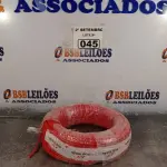 LOTE 045 - 01 ROLO DE CABO FLEXÍVEL 100M 1X4MM NA COR VERMELHA(NOVO). (NO ESTADO) ATENÇÃO! FAZER A VISITAÇÃO ANTES DE ARREMATAR, NÃO SABEMOS SE FUNCIONA. LEILÃO NÃO TEM GARANTIA E NEM DEVOLUÇÃO, SUJEITO A POSSÍVEIS AVARIAS VISÍVEIS/OCULTAS E/OU AUSÊNCIA DE COMPONENTES.