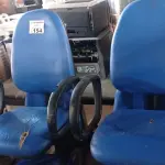 LOTE 154 - 01 LONGARINA DE 03 LUGARES. (NO ESTADO) ATENÇÃO! FAZER A VISITAÇÃO ANTES DE ARREMATAR, NÃO SABEMOS SE FUNCIONA. LEILÃO NÃO TEM GARANTIA E NEM DEVOLUÇÃO, SUJEITO A POSSÍVEIS AVARIAS VISÍVEIS/OCULTAS E/OU AUSÊNCIA DE COMPONENTES.