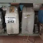 LOTE 242 - 01 LOTE COM VÁRIAS SUCATAS DE MOTORES DE PORTÕES MARCAS E MODELOS DIVERSOS. (NO ESTADO) ATENÇÃO! FAZER A VISITAÇÃO ANTES DE ARREMATAR, NÃO SABEMOS SE FUNCIONA. LEILÃO NÃO TEM GARANTIA E NEM DEVOLUÇÃO, SUJEITO A POSSÍVEIS AVARIAS VISÍVEIS/OCULTAS E/OU AUSÊNCIA DE COMPONENTES.