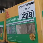 LOTE 228 - 02 CAIXAS DE SIKA TOP-107 CINZA, ARGAMASSA POLIMÉRICA IMPERMEABILIZANTE DE ALTO DESEMPENHO. (NO ESTADO) ATENÇÃO! FAZER A VISITAÇÃO ANTES DE ARREMATAR, NÃO SABEMOS SE FUNCIONA. LEILÃO NÃO TEM GARANTIA E NEM DEVOLUÇÃO, SUJEITO A POSSÍVEIS AVARIAS VISÍVEIS/OCULTAS E/OU AUSÊNCIA DE COMPONENTES.