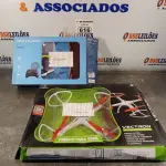 LOTE 616 - 01 DRONE E 01 QUADRICOPTERO COM AVARIAS. (NO ESTADO) ATENÇÃO! FAZER A VISITAÇÃO ANTES DE ARREMATAR, NÃO SABEMOS SE FUNCIONA. LEILÃO NÃO TEM GARANTIA E NEM DEVOLUÇÃO, SUJEITO A POSSÍVEIS AVARIAS VISÍVEIS/OCULTAS E/OU AUSÊNCIA DE COMPONENTES.