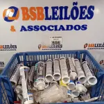 LOTE 608 - 01 LOTE COM VÁRIAS BISNAGAS DE SILICONE DIVERSOS. (NO ESTADO) ATENÇÃO! FAZER A VISITAÇÃO ANTES DE ARREMATAR, NÃO SABEMOS SE FUNCIONA. LEILÃO NÃO TEM GARANTIA E NEM DEVOLUÇÃO, SUJEITO A POSSÍVEIS AVARIAS VISÍVEIS/OCULTAS E/OU AUSÊNCIA DE COMPONENTES.