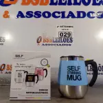 LOTE 029 - 01 COPO MISTURADOR ELÉTRICO. (NO ESTADO) ATENÇÃO! FAZER A VISITAÇÃO ANTES DE ARREMATAR, NÃO SABEMOS SE FUNCIONA. LEILÃO NÃO TEM GARANTIA E NEM DEVOLUÇÃO, SUJEITO A POSSÍVEIS AVARIAS VISÍVEIS/OCULTAS E/OU AUSÊNCIA DE COMPONENTES.