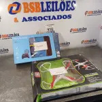 LOTE 616 - 01 DRONE E 01 QUADRICOPTERO COM AVARIAS. (NO ESTADO) ATENÇÃO! FAZER A VISITAÇÃO ANTES DE ARREMATAR, NÃO SABEMOS SE FUNCIONA. LEILÃO NÃO TEM GARANTIA E NEM DEVOLUÇÃO, SUJEITO A POSSÍVEIS AVARIAS VISÍVEIS/OCULTAS E/OU AUSÊNCIA DE COMPONENTES.