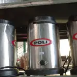 LOTE 217 - 03 BASES DE LIQUIDIFICADOR INDUSTRIAL MARCAS POLI. (NO ESTADO) ATENÇÃO! FAZER A VISITAÇÃO ANTES DE ARREMATAR, NÃO SABEMOS SE FUNCIONA. LEILÃO NÃO TEM GARANTIA E NEM DEVOLUÇÃO, SUJEITO A POSSÍVEIS AVARIAS VISÍVEIS/OCULTAS E/OU AUSÊNCIA DE COMPONENTES.