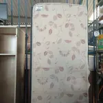 LOTE 247 - 01 CAMA BOX DE SOLTEIRO. (NO ESTADO) ATENÇÃO! FAZER A VISITAÇÃO ANTES DE ARREMATAR, NÃO SABEMOS SE FUNCIONA. LEILÃO NÃO TEM GARANTIA E NEM DEVOLUÇÃO, SUJEITO A POSSÍVEIS AVARIAS VISÍVEIS/OCULTAS E/OU AUSÊNCIA DE COMPONENTES.