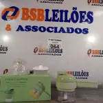 LOTE 064 - 01 TRITURADOR DE ALIMENTOS. (NO ESTADO) ATENÇÃO! FAZER A VISITAÇÃO ANTES DE ARREMATAR, NÃO SABEMOS SE FUNCIONA. LEILÃO NÃO TEM GARANTIA E NEM DEVOLUÇÃO, SUJEITO A POSSÍVEIS AVARIAS VISÍVEIS/OCULTAS E/OU AUSÊNCIA DE COMPONENTES.