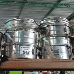 LOTE 214 - 01 LOTE COM VÁRIOS INSTRUMENTOS MUSICAIS COM AVARIAS. (NO ESTADO) ATENÇÃO! FAZER A VISITAÇÃO ANTES DE ARREMATAR, NÃO SABEMOS SE FUNCIONA. LEILÃO NÃO TEM GARANTIA E NEM DEVOLUÇÃO, SUJEITO A POSSÍVEIS AVARIAS VISÍVEIS/OCULTAS E/OU AUSÊNCIA DE COMPONENTES.
