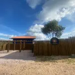 LOTE 001 - 01 LINDA CASA EM SÃO JORGE (MUNICÍPIO ALTO PARAÍSO), NO CORAÇÃO DA CHAPADA DOS VEADEIROS.    CASA DE 130M2, LOTE DA CASA 450M² APROXIMADA. (NO ESTADO)  (DOCUMENTAÇÃO CESSÃO DE DIREITO)