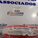 LOTE 045 - 01 ROLO DE CABO FLEXÍVEL 100M 1X4MM NA COR VERMELHA(NOVO). (NO ESTADO) ATENÇÃO! FAZER A VISITAÇÃO ANTES DE ARREMATAR, NÃO SABEMOS SE FUNCIONA. LEILÃO NÃO TEM GARANTIA E NEM DEVOLUÇÃO, SUJEITO A POSSÍVEIS AVARIAS VISÍVEIS/OCULTAS E/OU AUSÊNCIA DE COMPONENTES.