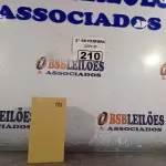 LOTE 210 - 01 CELULAR REDMI. (NO ESTADO) ATENÇÃO! FAZER A VISITAÇÃO ANTES DE ARREMATAR, NÃO SABEMOS SE FUNCIONA. LEILÃO NÃO TEM GARANTIA E NEM DEVOLUÇÃO, SUJEITO A POSSÍVEIS AVARIAS VISÍVEIS/OCULTAS E/OU AUSÊNCIA DE COMPONENTES.
