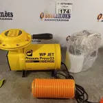 LOTE 174 - 01 COMPRESSOR DE AR DIRETO WP JET PRESSURE PRESS G3 COM PISTOLA PARA PINTURA.  (NOVO) (NO ESTADO) ATENÇÃO! FAZER A VISITAÇÃO ANTES DE ARREMATAR, NÃO SABEMOS SE FUNCIONA. LEILÃO NÃO TEM GARANTIA E NEM DEVOLUÇÃO, SUJEITO A POSSÍVEIS AVARIAS VISÍVEIS/OCULTAS E/OU AUSÊNCIA DE COMPONENTES.