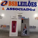 LOTE 059 - 01 COPO ISOTÉRMICO E 01 COPO DE CERVEJA. (NO ESTADO) ATENÇÃO! FAZER A VISITAÇÃO ANTES DE ARREMATAR, NÃO SABEMOS SE FUNCIONA. LEILÃO NÃO TEM GARANTIA E NEM DEVOLUÇÃO, SUJEITO A POSSÍVEIS AVARIAS VISÍVEIS/OCULTAS E/OU AUSÊNCIA DE COMPONENTES.
