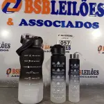 LOTE 057 - 01 KIT GARRAFA MOTIVACIONAL COM 03 PEÇAS. (NO ESTADO) ATENÇÃO! FAZER A VISITAÇÃO ANTES DE ARREMATAR, NÃO SABEMOS SE FUNCIONA. LEILÃO NÃO TEM GARANTIA E NEM DEVOLUÇÃO, SUJEITO A POSSÍVEIS AVARIAS VISÍVEIS/OCULTAS E/OU AUSÊNCIA DE COMPONENTES.