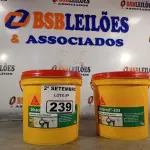 LOTE 239 - 02 BALDES DE SIKACRYL-203, SELANTE ACRÍLICO FLEXÍVEL 5KG. (NO ESTADO) ATENÇÃO! FAZER A VISITAÇÃO ANTES DE ARREMATAR, NÃO SABEMOS SE FUNCIONA. LEILÃO NÃO TEM GARANTIA E NEM DEVOLUÇÃO, SUJEITO A POSSÍVEIS AVARIAS VISÍVEIS/OCULTAS E/OU AUSÊNCIA DE COMPONENTES.